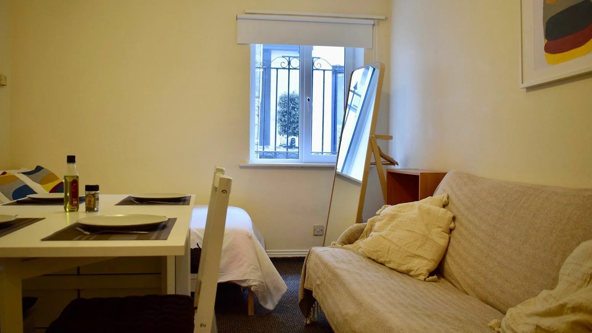 Central Dublin Flat In A Great Location